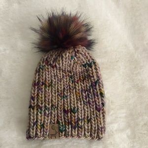 🍂🍁Hand Knit Lux Merino Wool Hat by Forest + Fawn
